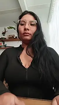 Snapshot of DyannaBloom chatting on March 21, 2026, 12:31 pm DyannaBloom online show from March 21, 2026, 12:31 pm