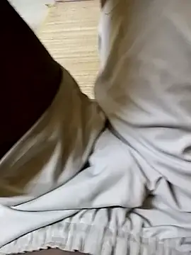 Tamil boy age28 online show from January 13, 2026, 5:00 am