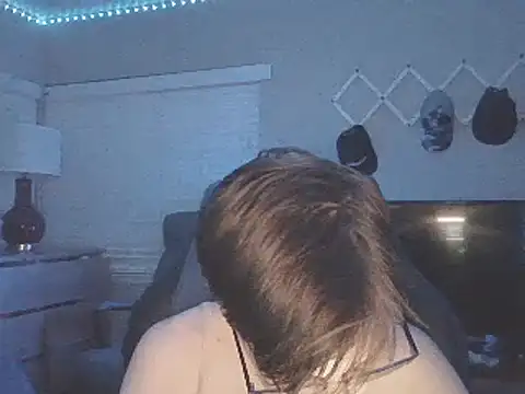 KaliSnow199623 online show from January 15, 2025, 1:34 am