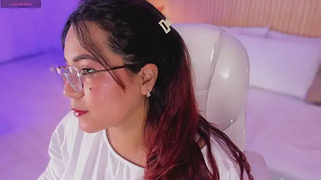 Snapshot of MelissaKarterrs chatting on May 13, 2026, 12:01 pm MelissaKarterrs online show from May 13, 2026, 12:01 pm