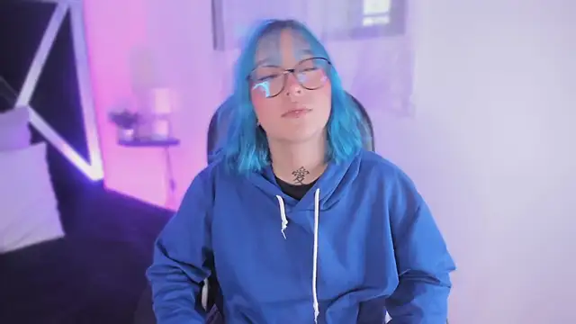 Snapshot of sofi_bakerr chatting on October 27, 2025, 11:33 am sofi bakerr online show from October 27, 2025, 11:33 am