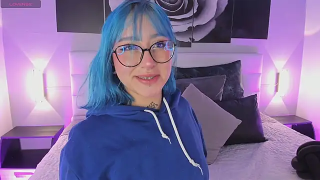 Snapshot of sofi_bakerr chatting on October 23, 2025, 11:31 am sofi bakerr online show from October 23, 2025, 11:31 am