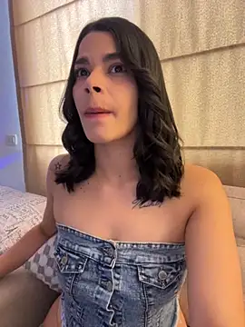 DaryRos online show from December 2, 2025, 9:27 pm