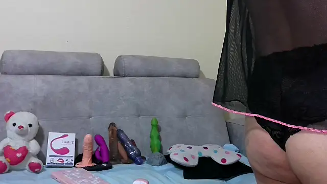 Snapshot of PenelopeHot_91 chatting on October 8, 2025, 9:26 pm PenelopeHot 91 online show from October 8, 2025, 9:26 pm