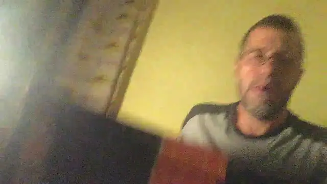 Snapshot of ___dude____ chatting on September 16, 2025, 9:05 pm    dude     online show from September 16, 2025, 9:05 pm