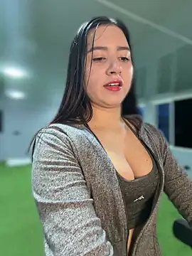 VAL PRINCESS online show from April 10, 2026, 12:17 am