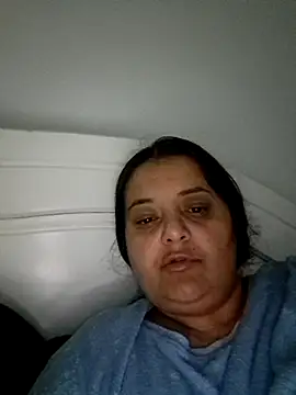 Snapshot of sarahhh1987 chatting on October 29, 2025, 7:13 pm sarahhh1987 online show from October 29, 2025, 7:13 pm