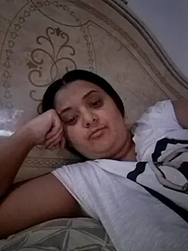 Snapshot of sarahhh1987 chatting on December 26, 2024, 10:48 am sarahhh1987 online show from December 26, 2024, 10:48 am