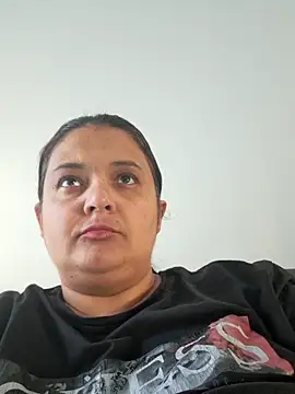 Snapshot of sarahhh1987 chatting on October 31, 2025, 8:22 am sarahhh1987 online show from October 31, 2025, 8:22 am