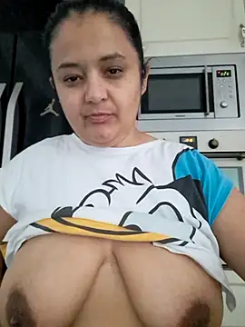 Snapshot of sarahhh1987 chatting on November 25, 2025, 7:19 am sarahhh1987 online show from November 25, 2025, 7:19 am