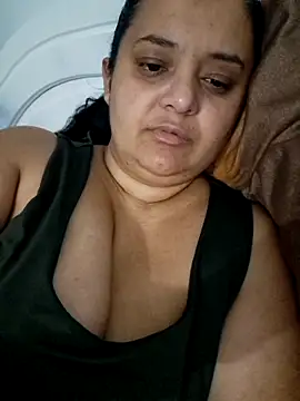 Snapshot of sarahhh1987 chatting on November 27, 2025, 5:57 pm sarahhh1987 online show from November 27, 2025, 5:57 pm