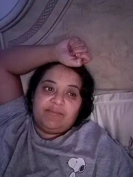 Snapshot of sarahhh1987 chatting on November 8, 2025, 6:44 pm sarahhh1987 online show from November 8, 2025, 6:44 pm