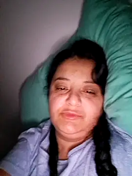 Snapshot of sarahhh1987 chatting on November 30, 2025, 12:44 am sarahhh1987 online show from November 30, 2025, 12:44 am