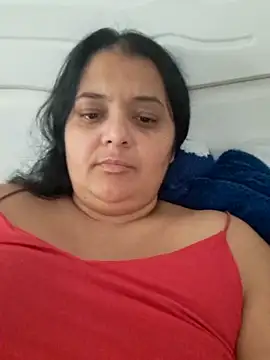 Snapshot of sarahhh1987 chatting on November 22, 2025, 10:03 am sarahhh1987 online show from November 22, 2025, 10:03 am