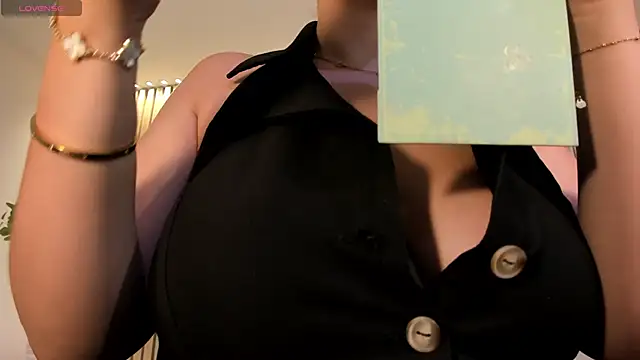 BellaRose X online show from November 27, 2025, 5:08 am