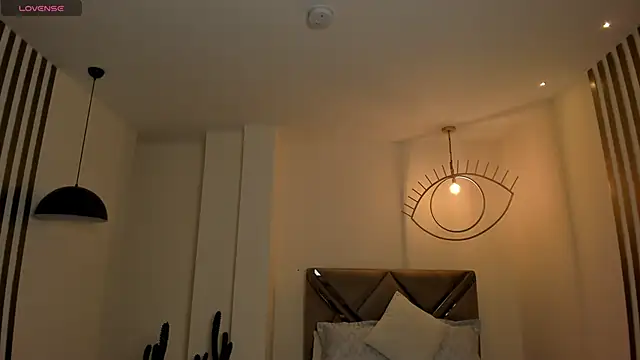 AliceHarper  online show from February 25, 2026, 9:47 pm