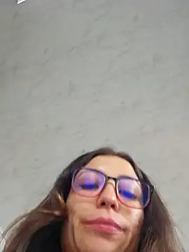 mmmVirginia online show from December 22, 2025, 8:20 pm