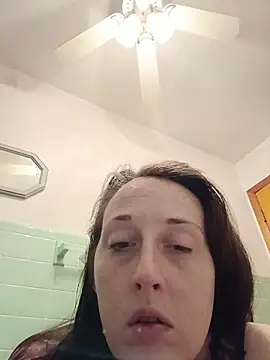 Snapshot of PhatAss_Kummmilla chatting on October 28, 2025, 1:10 pm PhatAss Kummmilla online show from October 28, 2025, 1:10 pm