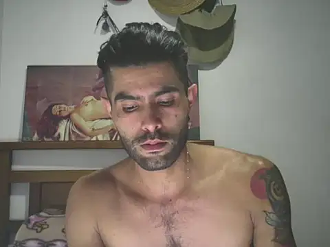 hideonbush051 online show from September 10, 2025, 10:09 pm