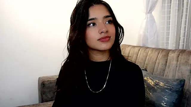 Snapshot of Rebecca_055 chatting on August 7, 2026, 11:55 pm Rebecca 055 online show from August 7, 2026, 11:55 pm