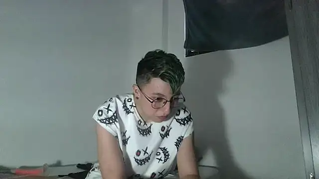 Sexyboy 666 online show from December 5, 2025, 4:16 pm