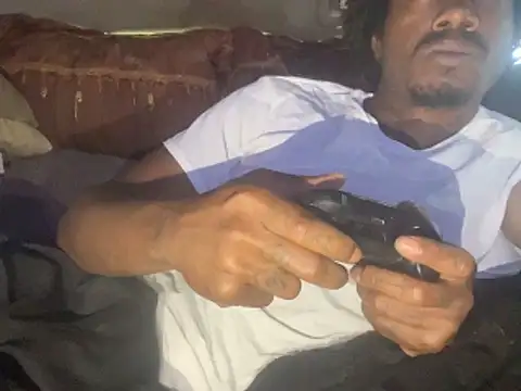 SlimeCrownzOut5 online show from March 18, 2026, 5:58 pm