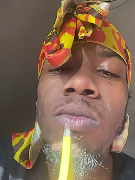 SlimeCrownzOut5 online show from January 24, 2025, 9:15 pm