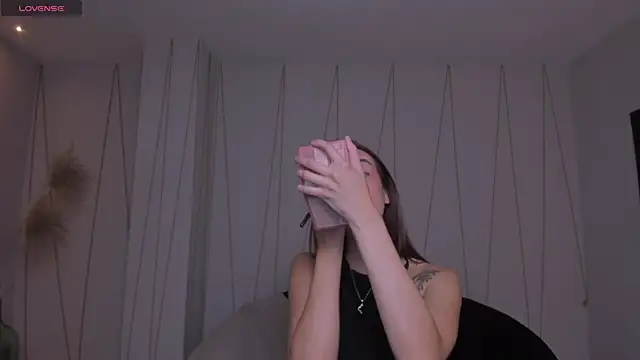 AnaisNin online show from March 3, 2026, 11:06 am