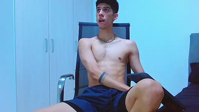 jhony-sex online show from November 6, 2025, 8:29 am