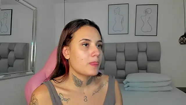 Susan-Sweet-7 online show from November 4, 2025, 7:39 pm