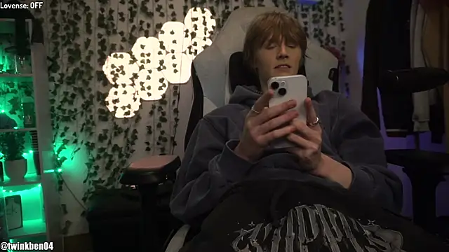 twinkben online show from December 14, 2025, 9:09 pm