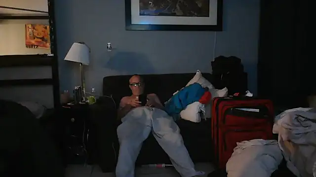 justjerkinaround666 online show from January 12, 2025, 8:14 am