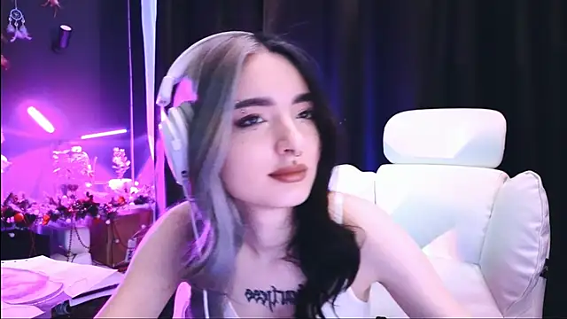 Avi Nile online show from January 20, 2025, 2:22 am