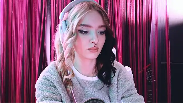 Avi Nile online show from March 11, 2025, 5:46 am