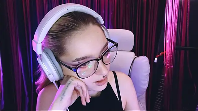 Avi Nile online show from March 13, 2025, 1:10 am