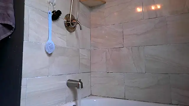 paytonkelly online show from September 13, 2025, 7:58 pm