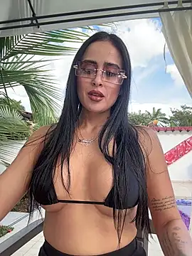 Snapshot of Alexandra_duque chatting on November 23, 2025, 8:41 pm Alexandra duque online show from November 23, 2025, 8:41 pm