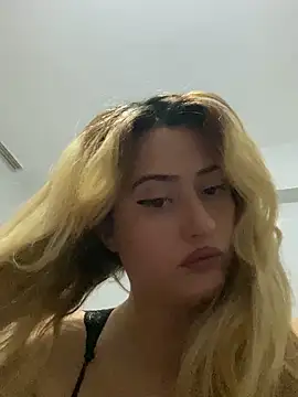 afrodizyak online show from February 21, 2026, 8:33 pm