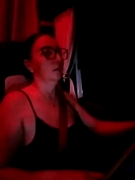 Snapshot of cuplubijoanna chatting on November 14, 2025, 4:16 am cuplubijoanna online show from November 14, 2025, 4:16 am