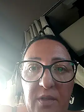 Snapshot of cuplubijoanna chatting on December 14, 2025, 2:55 pm cuplubijoanna online show from December 14, 2025, 2:55 pm