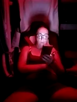 Snapshot of cuplubijoanna chatting on December 21, 2025, 6:09 pm cuplubijoanna online show from December 21, 2025, 6:09 pm