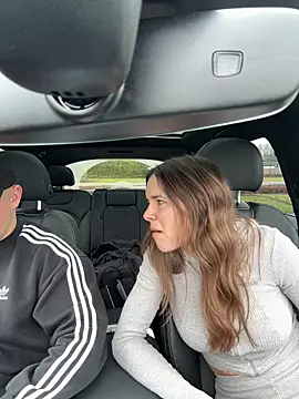 Snapshot of JuicyFruits93 chatting on February 12, 2026, 11:32 am JuicyFruits93 online show from February 12, 2026, 11:32 am