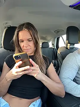 Snapshot of JuicyFruits93 chatting on December 15, 2025, 1:50 pm JuicyFruits93 online show from December 15, 2025, 1:50 pm