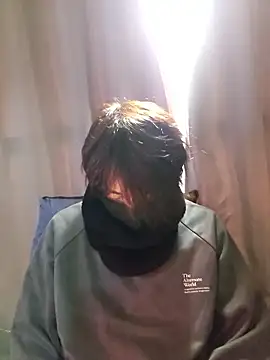 Snapshot of MANNZAAo06 chatting on December 4, 2025, 1:04 am MANNZAAo06 online show from December 4, 2025, 1:04 am