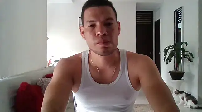 kinke31 online show from February 25, 2025, 1:43 pm