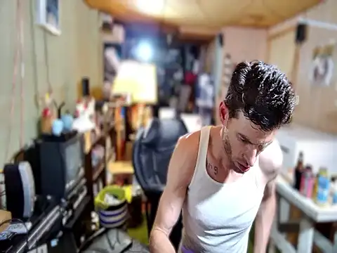 Snapshot of savageconfidence chatting on October 1, 2025, 9:03 am savageconfidence online show from October 1, 2025, 9:03 am