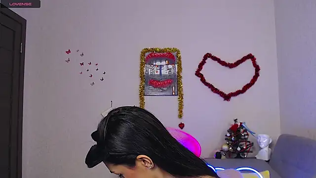 Snapshot of Lina_Robbins chatting on January 3, 2025, 4:22 am Lina Robbins online show from January 3, 2025, 4:22 am