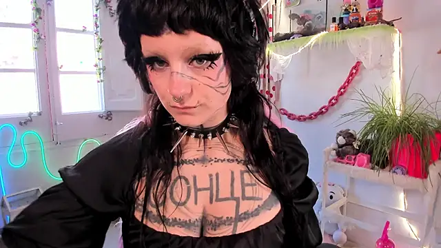 lady sontse  online show from March 31, 2026, 11:34 am