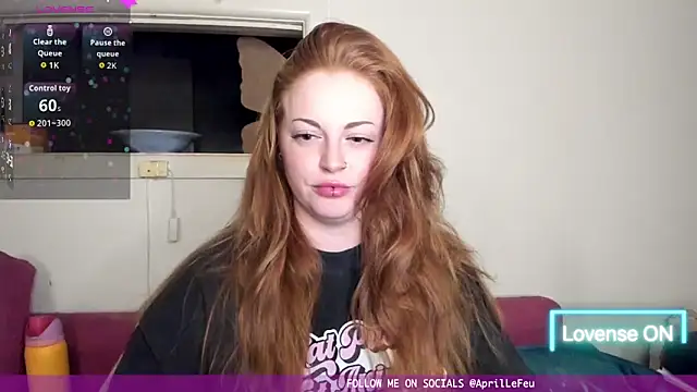 Snapshot of aaprill chatting on September 12, 2025, 10:15 am aaprill online show from September 12, 2025, 10:15 am