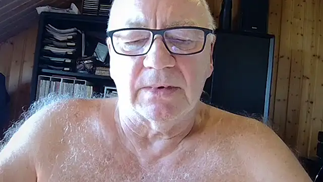 biggandybig online show from November 3, 2025, 12:20 pm